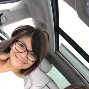 Meet your Posher, Rachel